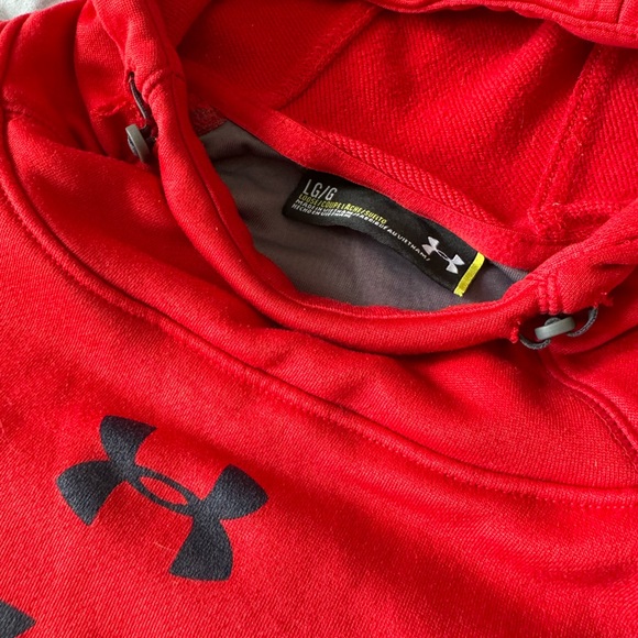 DAYTON FLYERS (UNDER ARMOUR) hoodie. - Picture 9 of 16